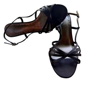 Michelle D chachacha heels sandals size 10M black